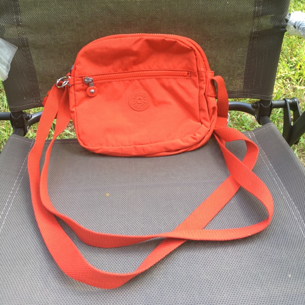 (SOLD) Cara Crossbody (BMWOT)
